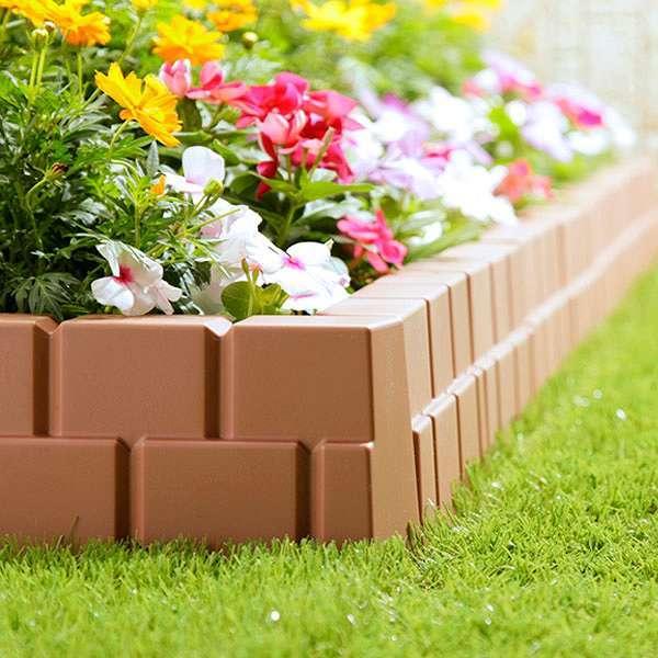 レンガ　ガーデニング　花壇　畑　家庭菜園　庭　千葉県　直接引取希望 レンガと木製花壇で家庭菜園つくり | CAINZ DIY Square
