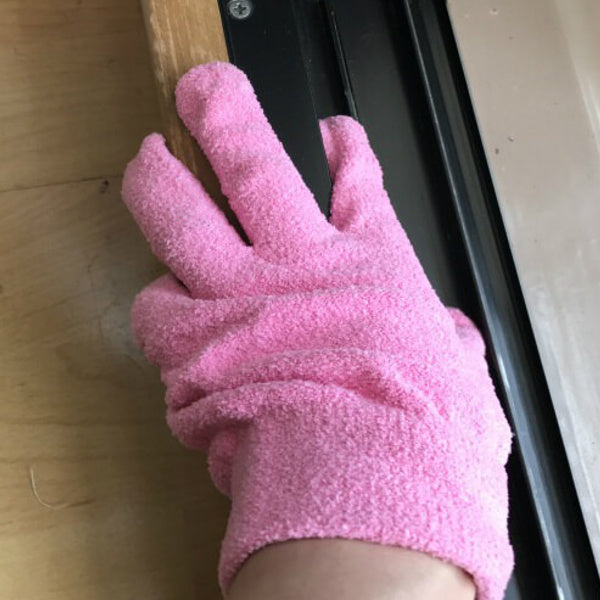 【プロも愛用】お掃除は「手袋」で！ 掃除しにくい場所に「おそうじ手袋」のススメ