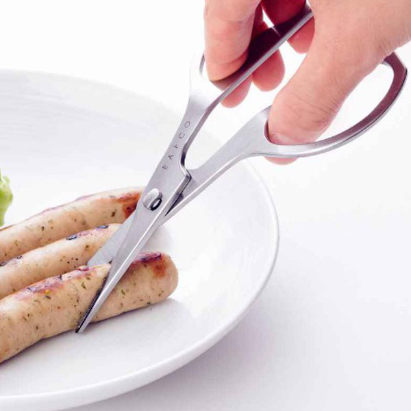 離乳食や食事補助にも！料理を食べやすく小分けに切れる「カトラリーハサミ」の魅力