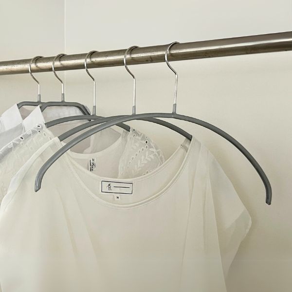 クローゼットにプチ革命。服が大好きになる「マワハンガー」【私のお買い物】