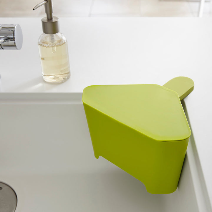 山崎実業アクア浮かせるフタ付き三角コーナー