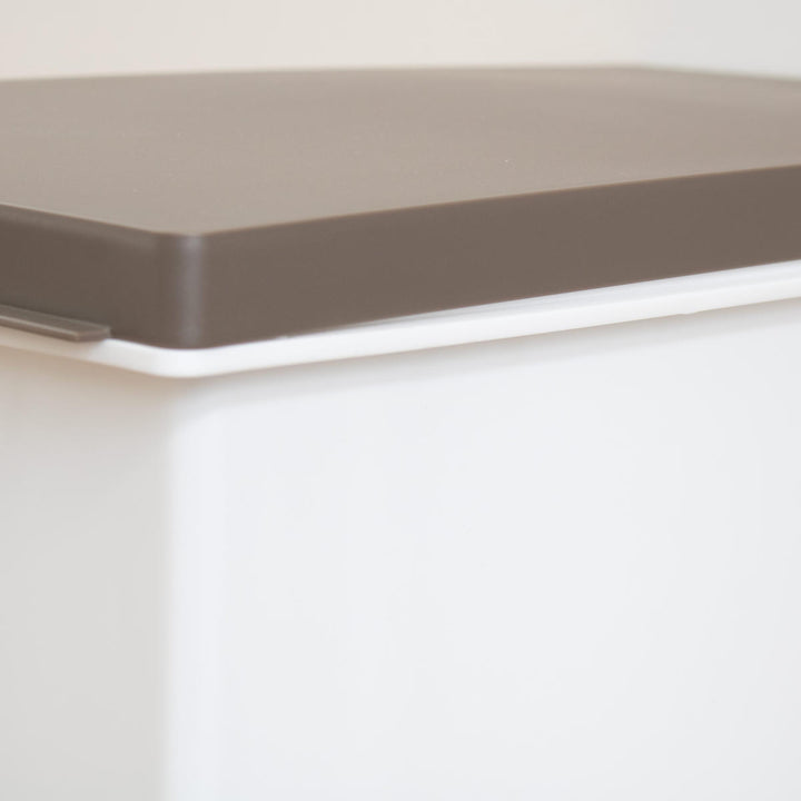 ゴミ箱20Lスリムペダルふた付き