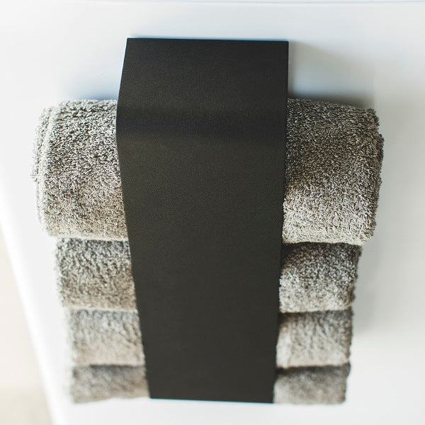 山崎実業towerマグネットバスタオルホルダータワー