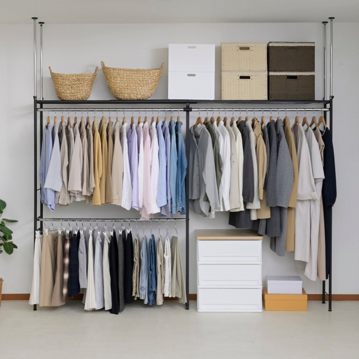 ツッパリクローゼットハンガローワイド奥行30cm W230～300SK-63LW