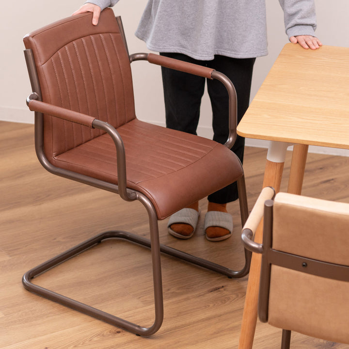 ダイニングチェア座面高46cmスチールソフトレザー