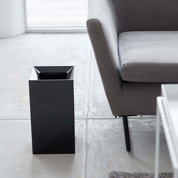 山崎実業towerトラッシュカンタワー