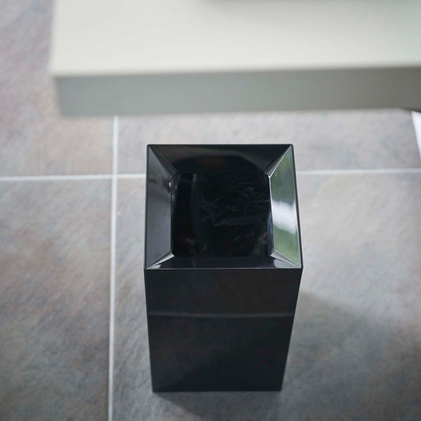 山崎実業towerトラッシュカンタワー