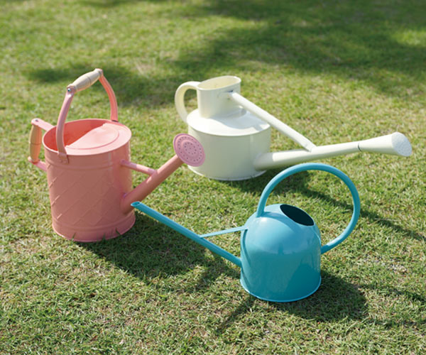 水差しガーデニング1.8L1.8リットルアイボリー