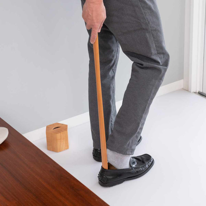 靴ベラかがまず履ける木製靴べら