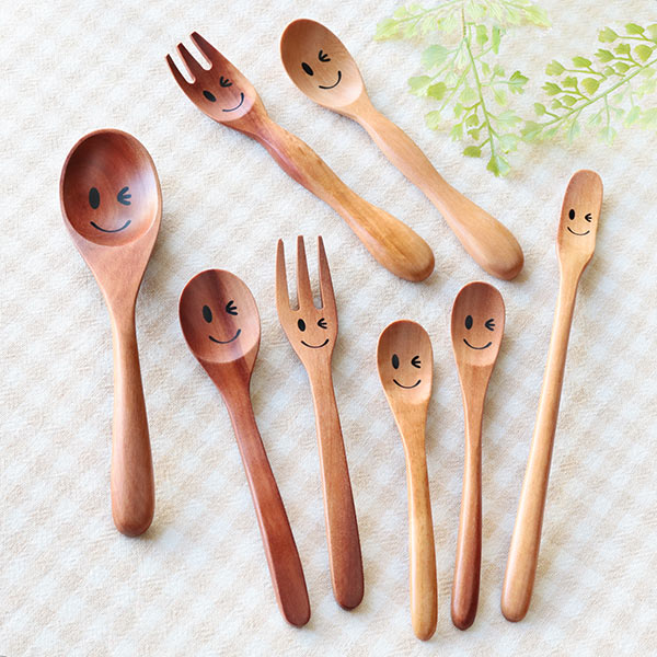 スプーン14cmデザートスプーンニコニコ＆ウィンク木製サオ籐芸