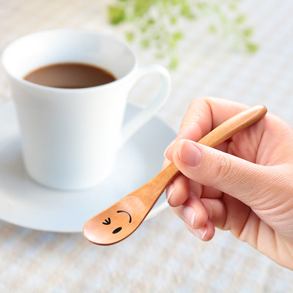 スプーン12cmデミタススプーンニコニコ＆ウィンク木製サオ籐芸