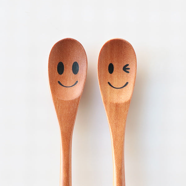 スプーン14cmコーヒースプーンニコニコ＆ウィンク木製サオ籐芸