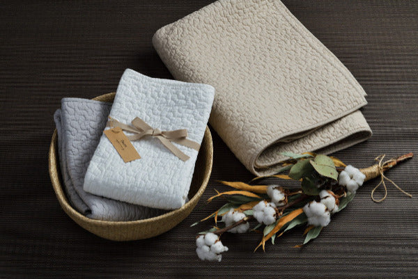 ラグ190×240cmラグマットデコールキルトラグ