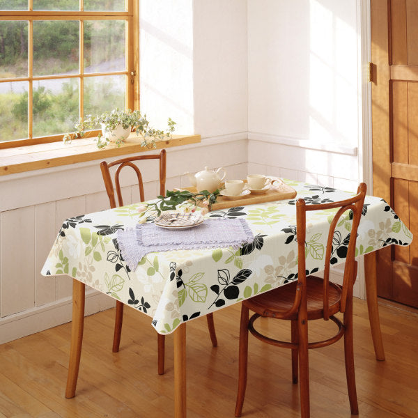 テーブルクロス120×150cmハートフル樹脂製