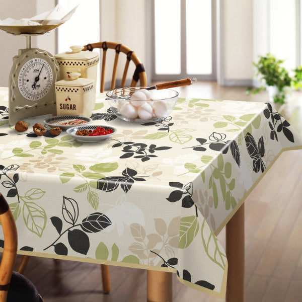 テーブルクロス120×150cmハートフル樹脂製