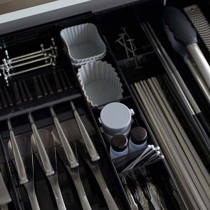 tower立体横伸縮カトラリーケース