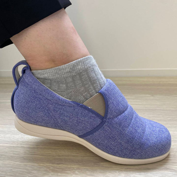 介護シューズあゆみゆったり簡単スリップオン左足3ES～LL施設用