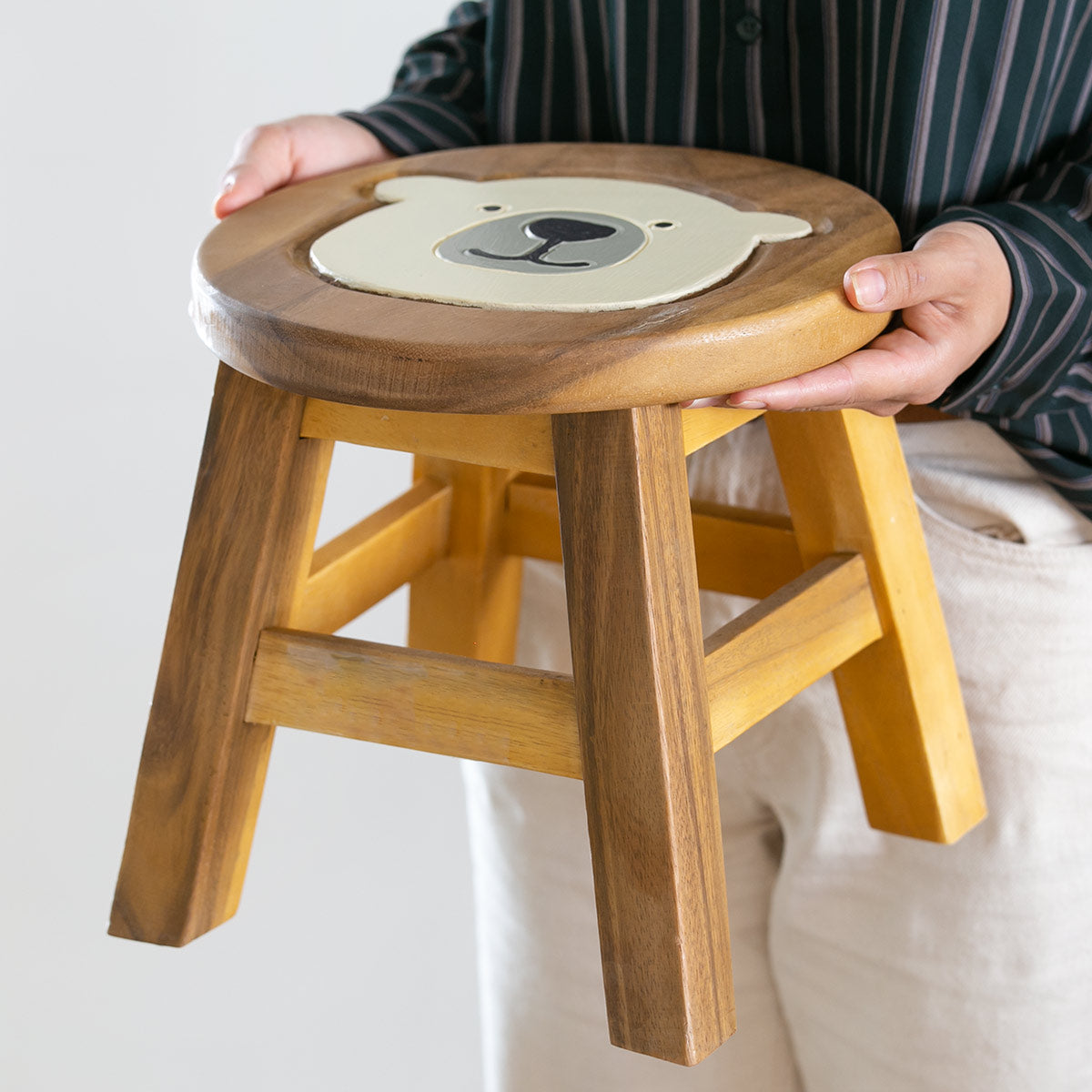 スツール シロクマ 木製 天然木 丸椅子 – ハウジー