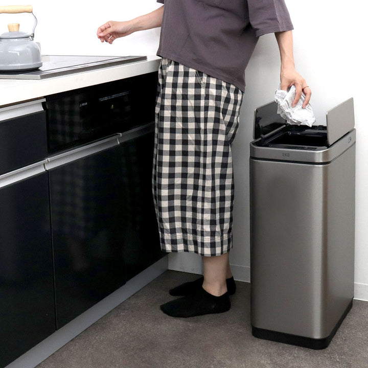 EKOゴミ箱30Lエックスウィングセンサー式