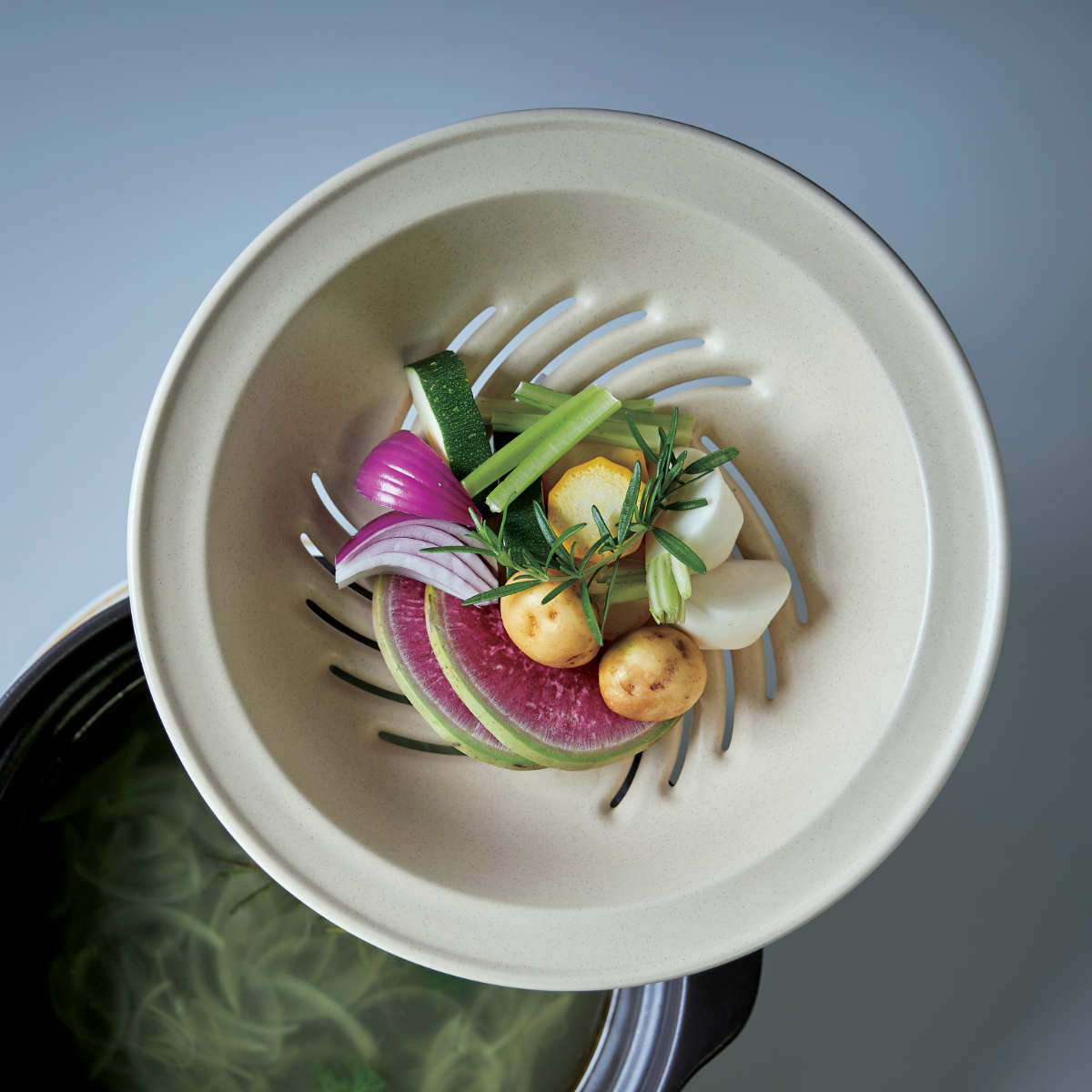 ★新品★SHIKIKA 蒸皿付 土鍋 大 新品 SHIKIKA 蒸皿付 土鍋 大