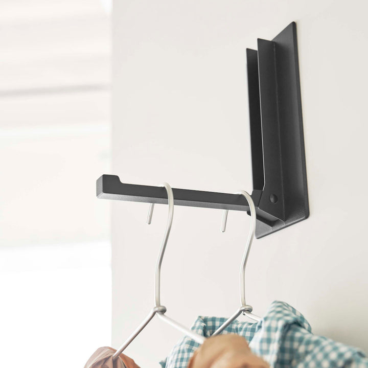 山崎実業towerマグネット折り畳みハンガータワー