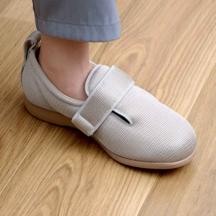 介護シューズあゆみダブルマジック2メッシュ両足3E3L～5L施設用