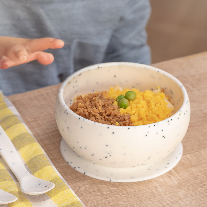 BELLATUNNOベビー食器ひっくり返らないボール