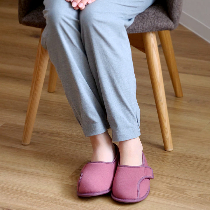 介護シューズあゆみやわらか底でフィット前とじ両足3EM～LL自宅用