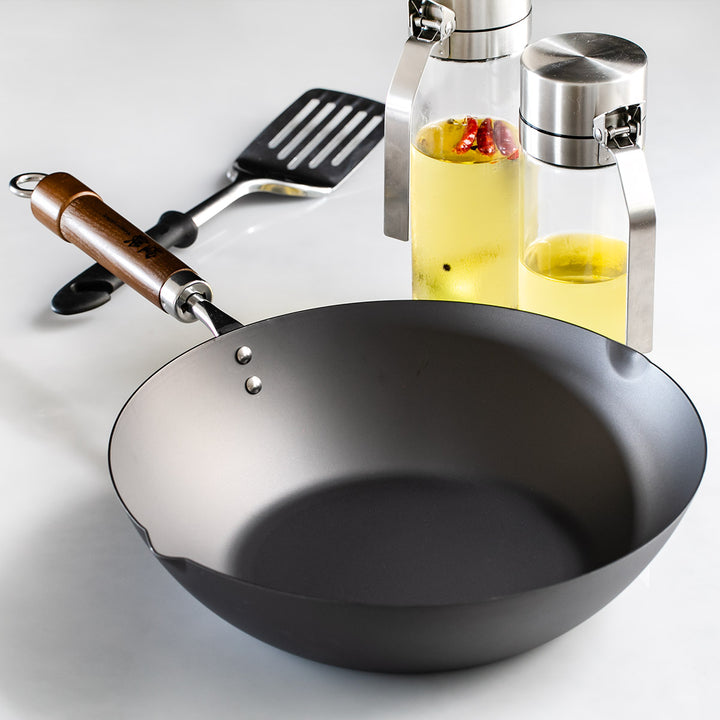 炒め鍋24cm鉄製煌鉄窒化加工日本製