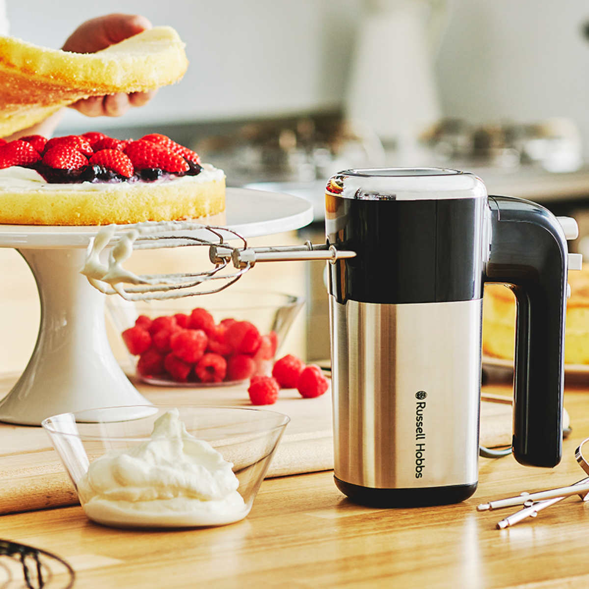 Russell Hobbs 電動ミキサー ベーシックハンドミキサー – ハウジー