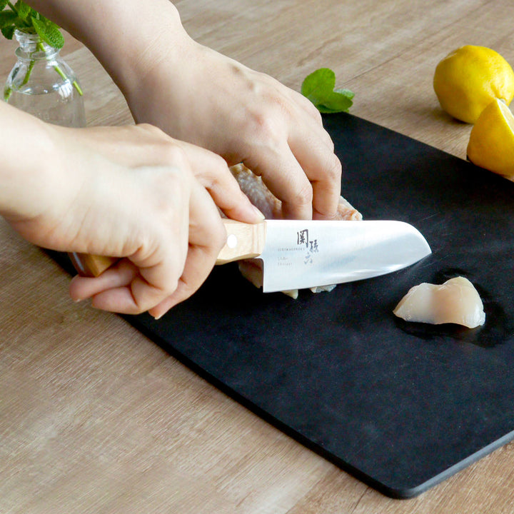 小三徳包丁14.5cm関孫六しらあい日本製貝印
