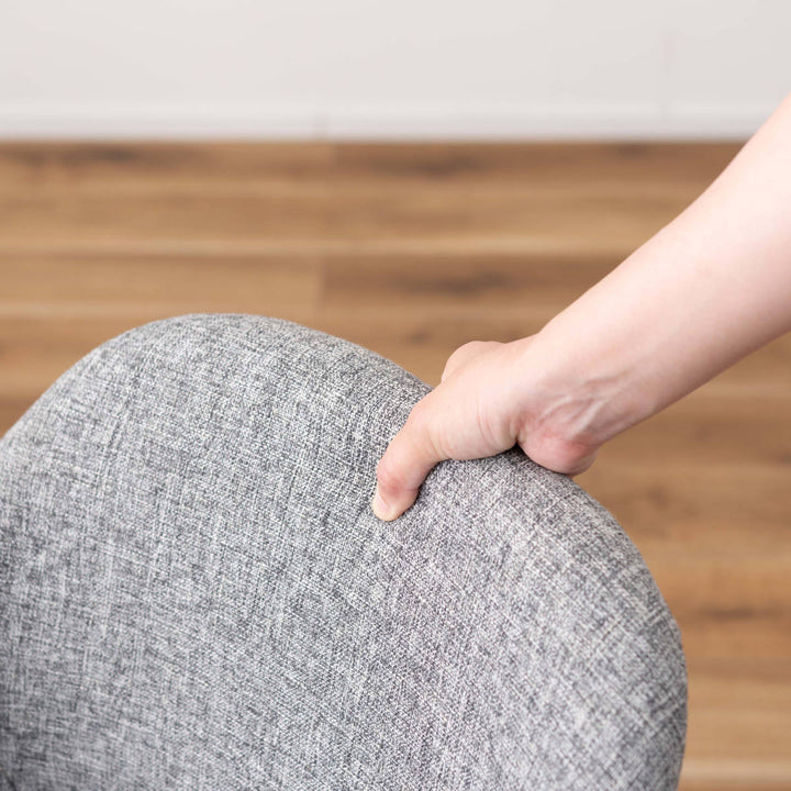 ダイニングチェア座面高43cm肘掛け付きカラメリ