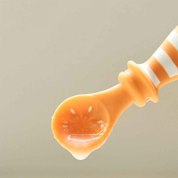 スプーンはじめて使うスプーンオレンジ＆キウイエジソンベビー離乳食