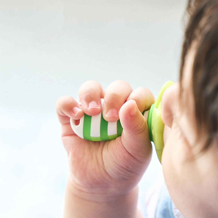 スプーンはじめて使うスプーンオレンジ＆キウイエジソンベビー離乳食