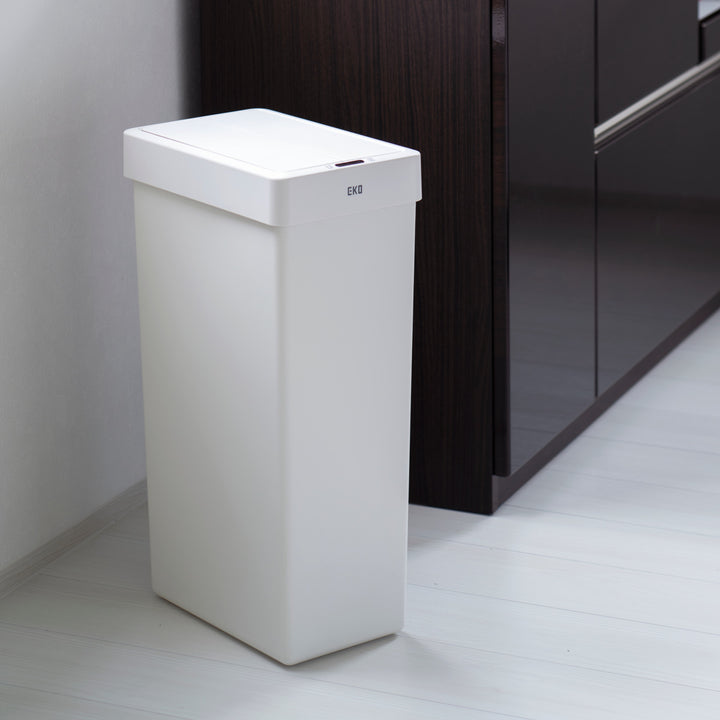 EKOゴミ箱30Lエックスウィングライトセンサービン