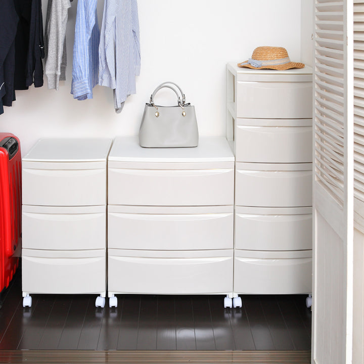 チェスト5段幅36×奥行42×高さ106.2cmキャスター付き