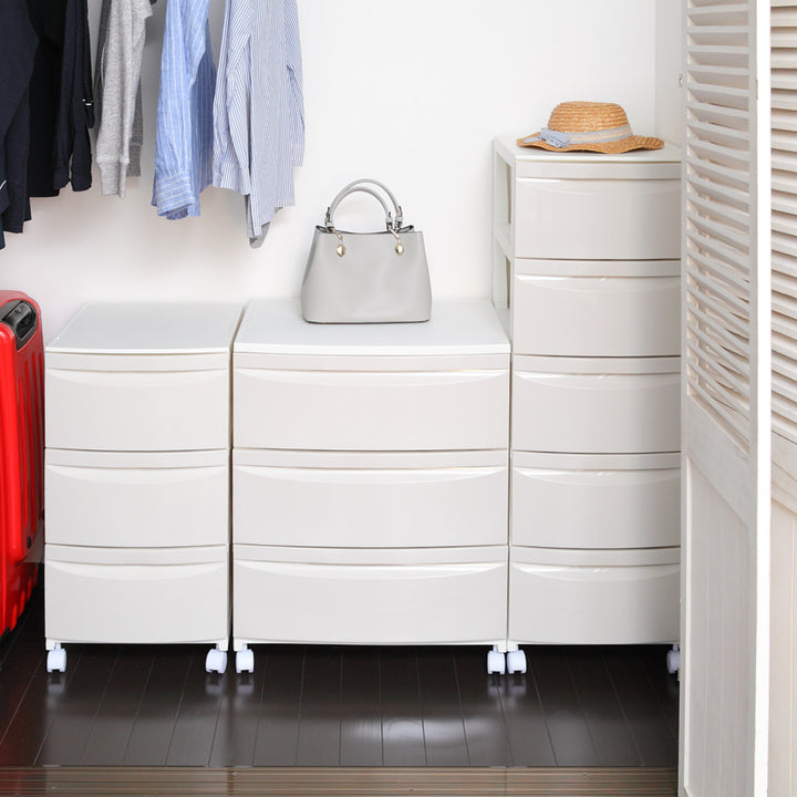 チェスト3段幅54×奥行42×高さ68.4cmキャスター付き