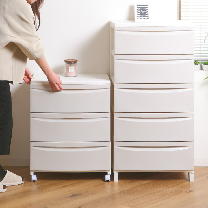 チェスト3段幅54×奥行42×高さ68.4cmキャスター付き