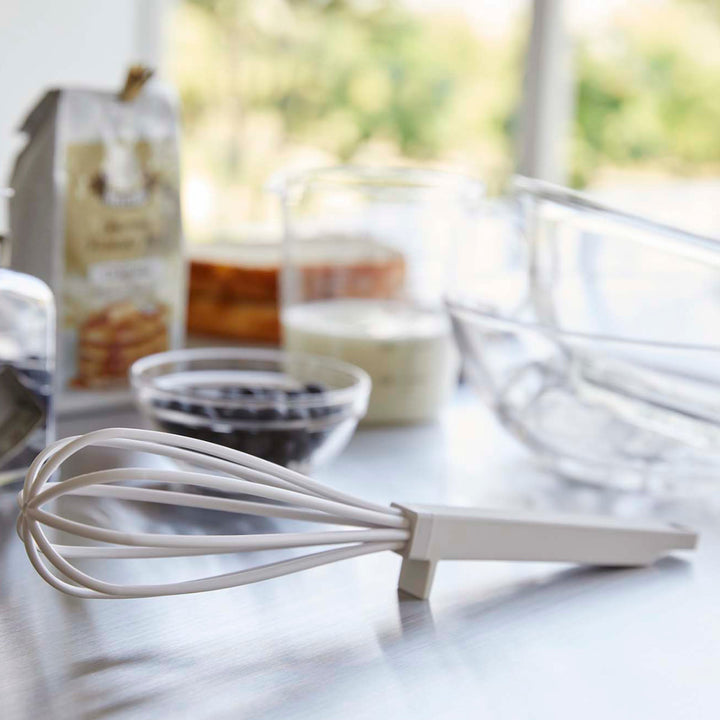 山崎実業towerシリコーンハンドル泡立て器タワー