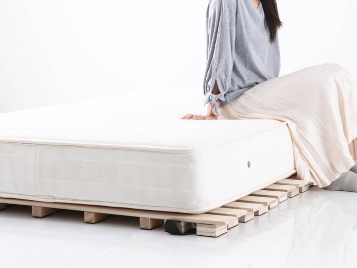 桐ロールすのこダブル床面高5cm簡単収納