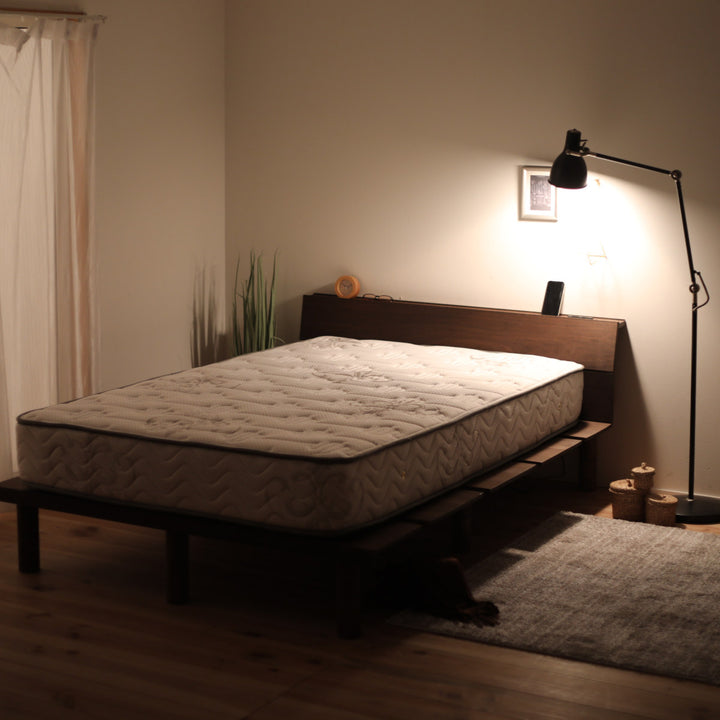 幅広すのこベッドセミダブル宮棚2口コンセント付高さ調整可