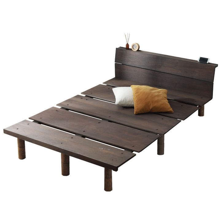 ダークブラウン