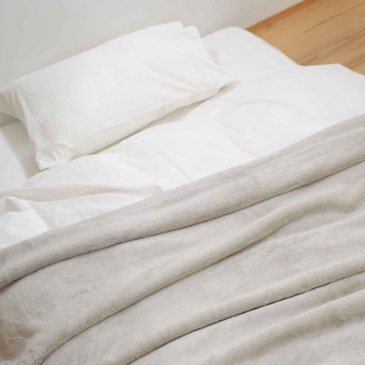 毛布シングル140×200cmfluffydays吸湿発熱