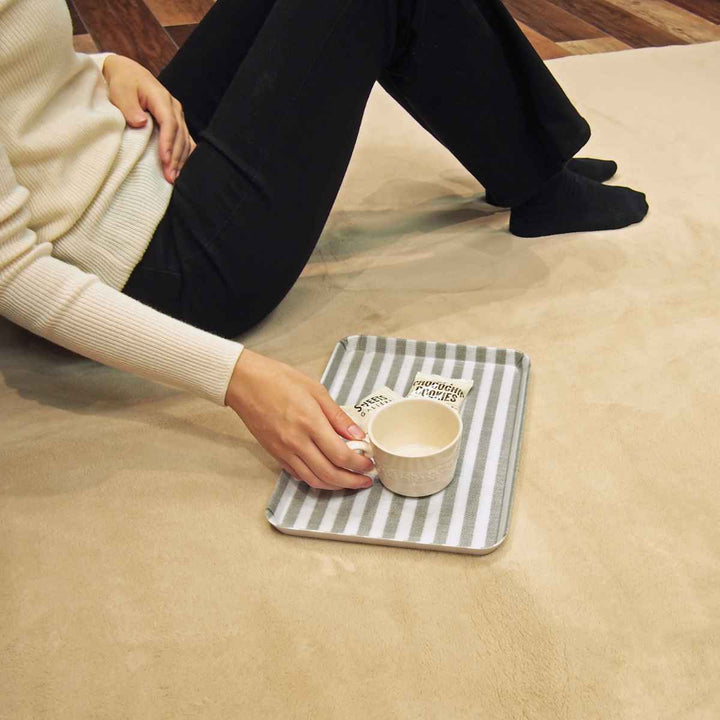 ラグ190×240cmラグマットcomfyU