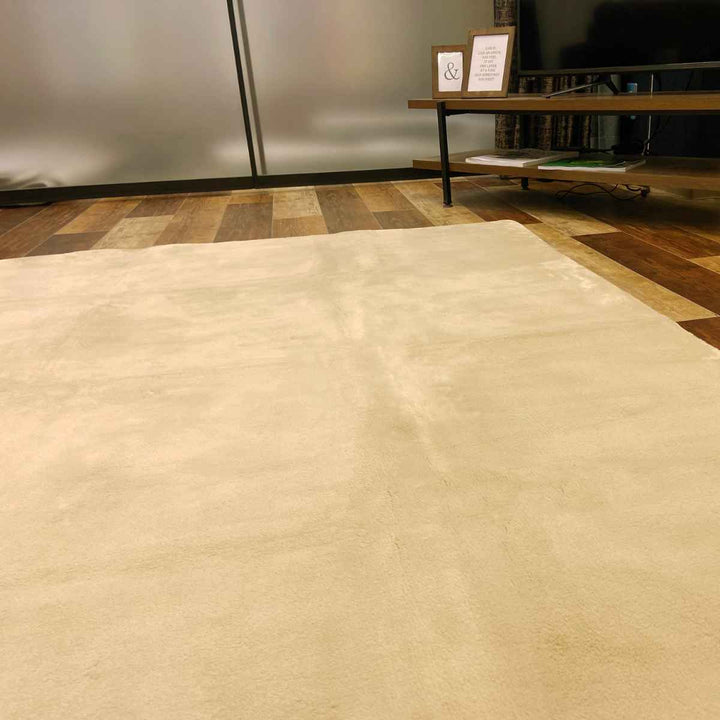 ラグ190×240cmラグマットcomfyU