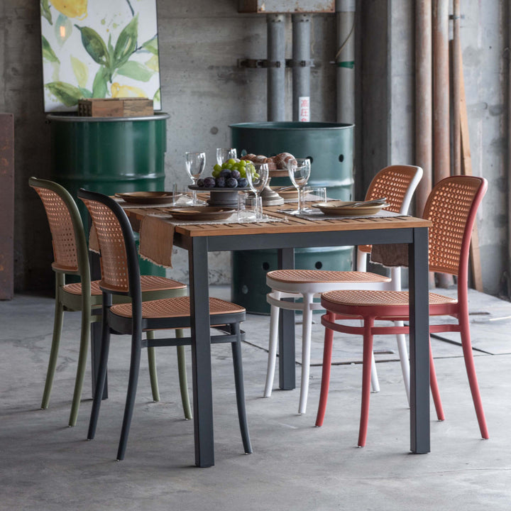 スタッキングチェアラタン調座面高46cm軽量