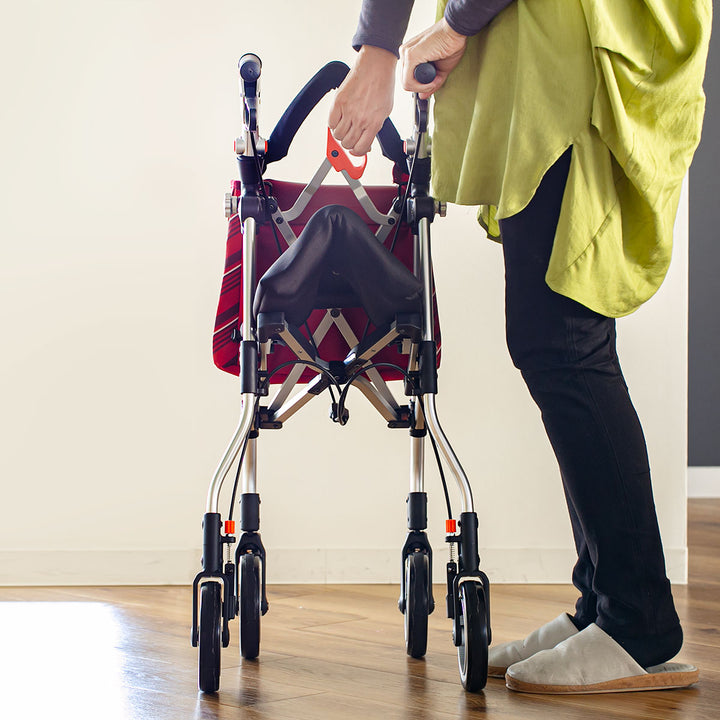 歩行車スリムフィットスタンダードサイズ座面付きタイプ