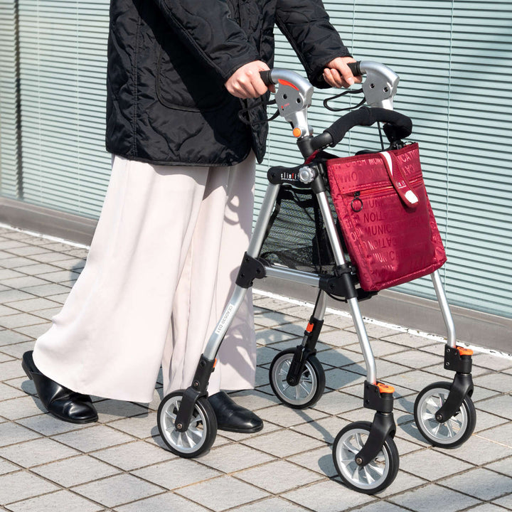 歩行車スリムフィットスタンダードサイズフロントガードタイプ