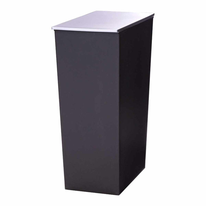 メタリックブラック