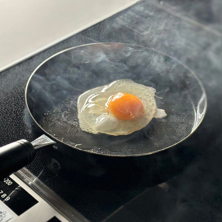 鉄フライパン20cmIH対応ガラス蓋付き目玉焼きがおいしく焼ける鉄のフライパン